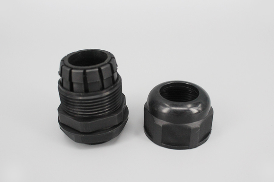 Fevas Metric M251.5 Waterproof Electronic nylon PA66 Cable Gland Fevas Metric M251.5 Waterproof Electronic nylon PA66 Cable Gland